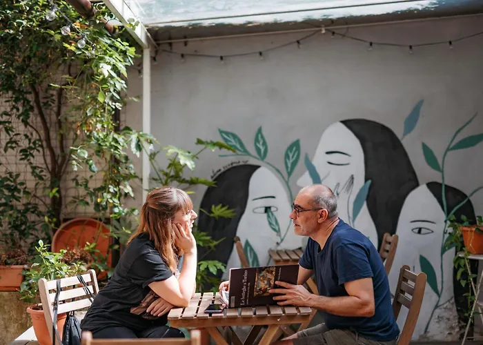 Tomato Backpackers *