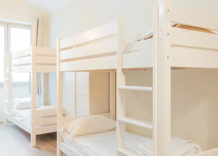 Tomato Backpackers Turin